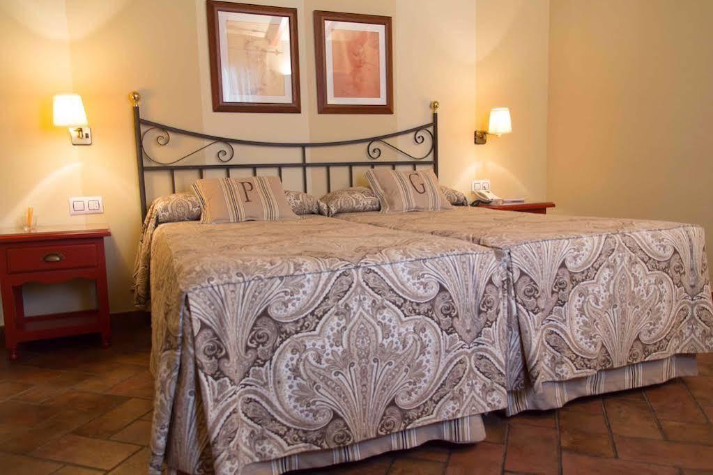 Hotel Plaza Grande Zafra Luaran gambar